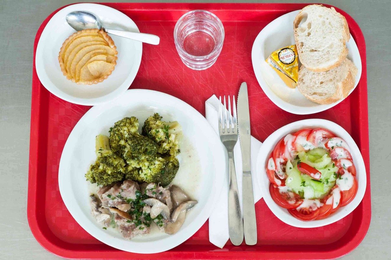 5 reasons French school lunches are important